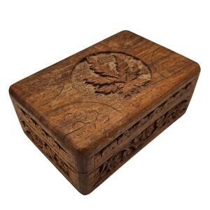 Vintage Hand Carved Handmade Wood Box Jewelry Trinket Box Leaves Leaf
